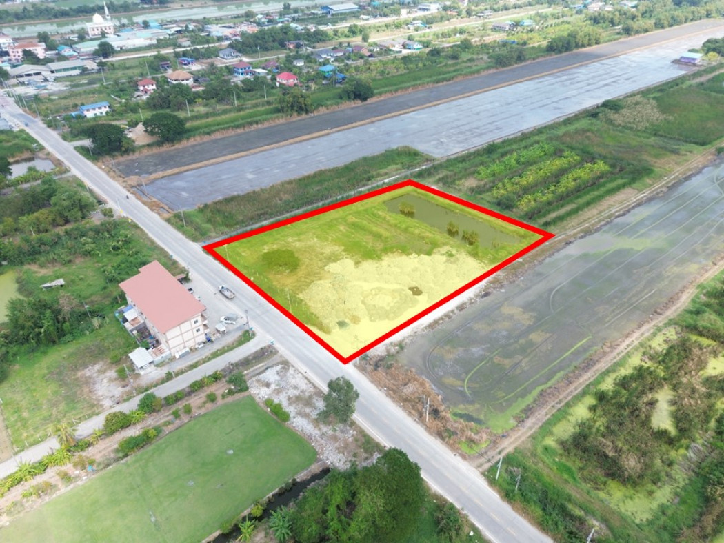 ขายที่ดินมีนบุรี-ร่มเกล้า : ขาย ที่ดิน 4 ไร่กว่า ริมถนนเมน ซอยบึงขวาง 3 ใกล้ถ.ร่มเกล้าแค่ 1.9 กม. DD