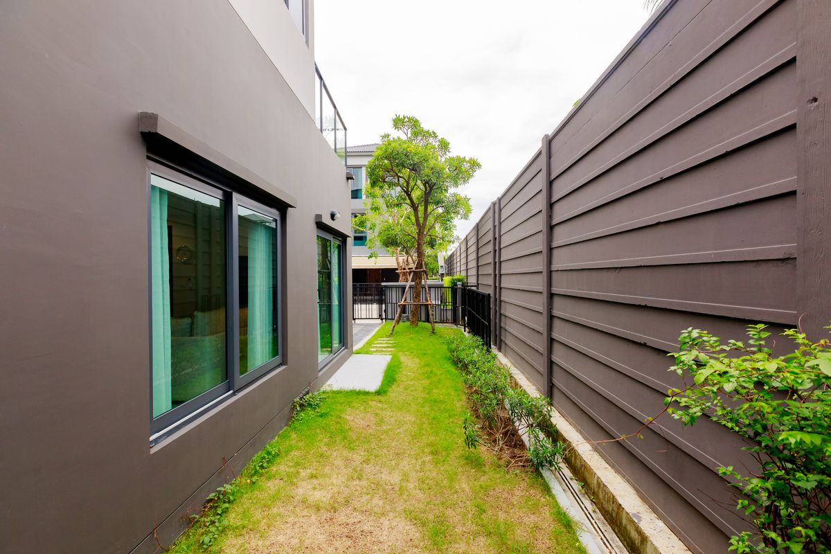 ให้เช่าบางนา แบริ่ง ลาซาล : ให้เช่าบ้านหรู บ้านกลางกลางเมือง The Edition บางนา (Rt-01)  