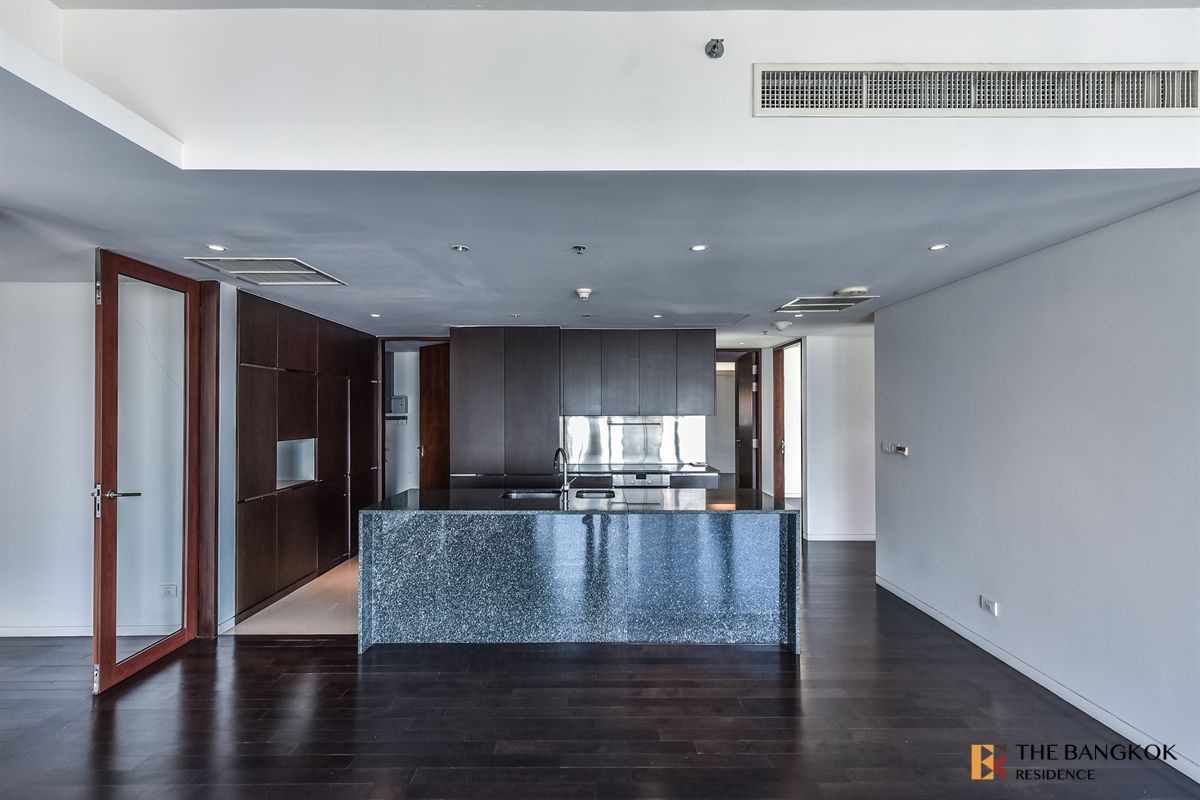 For RentCondoWitthayu, Chidlom, Langsuan, Ploenchit :  Hansar Residences Bangkok 🌃 Stunning View with premium living 💎Near BTS Ratchadamri  