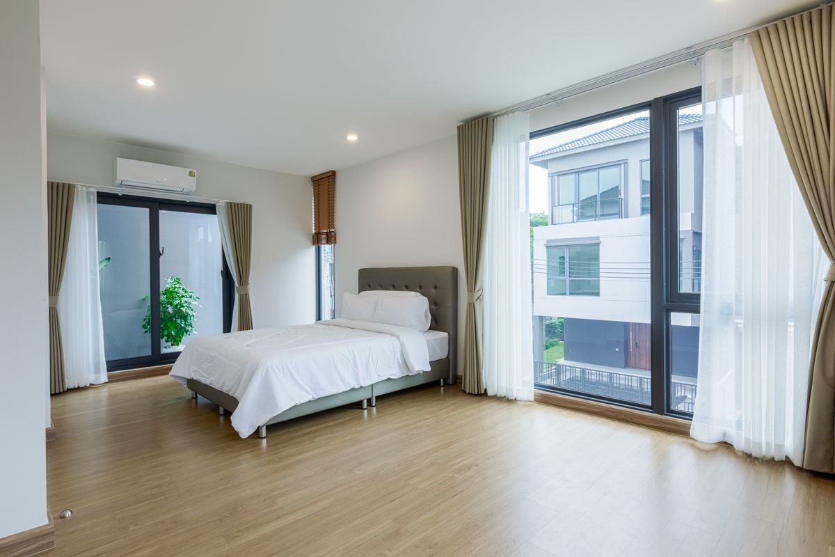 ให้เช่าบางนา แบริ่ง ลาซาล : ให้เช่าบ้านหรู บ้านกลางกลางเมือง The Edition บางนา (Rt-01)  