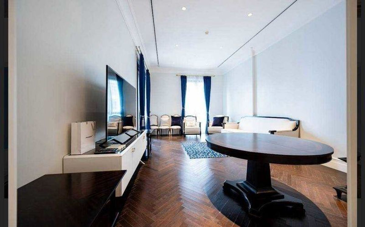 For RentCondoWitthayu, Chidlom, Langsuan, Ploenchit : 🌿 ✨ 98 Wireless ✨🌿 2 Bed 3 Bath, Rental 180,000 Baht