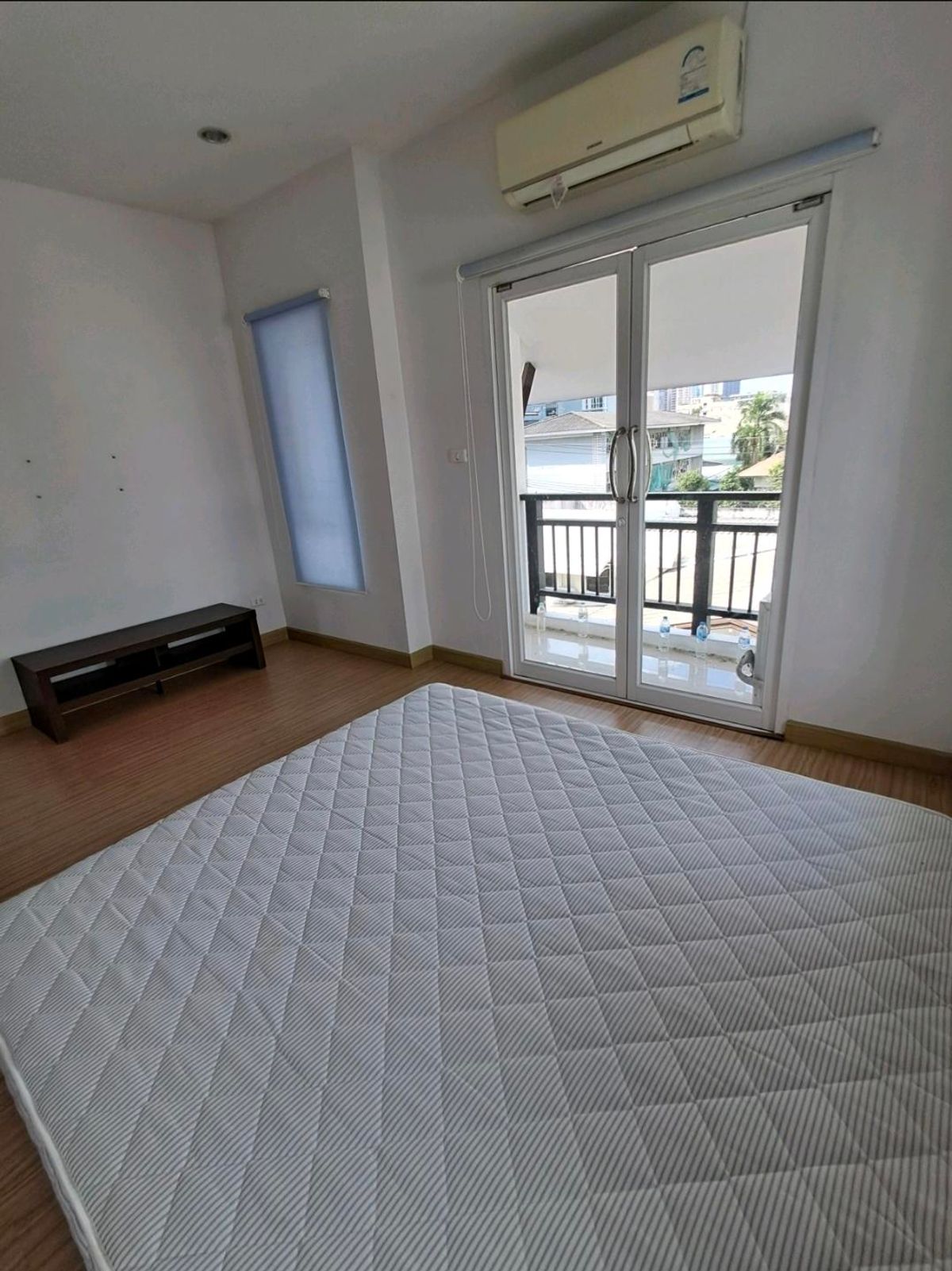 For RentHouseSukhumvit, Asoke, Thonglor : 🏠Luxury Modern Home for Rent – Ekkamai 12, Sukhumvit Prime Area🌟3.5-Storey Detached House | Fully Furnished | 3beds 📞 Contact 099 415 2664  