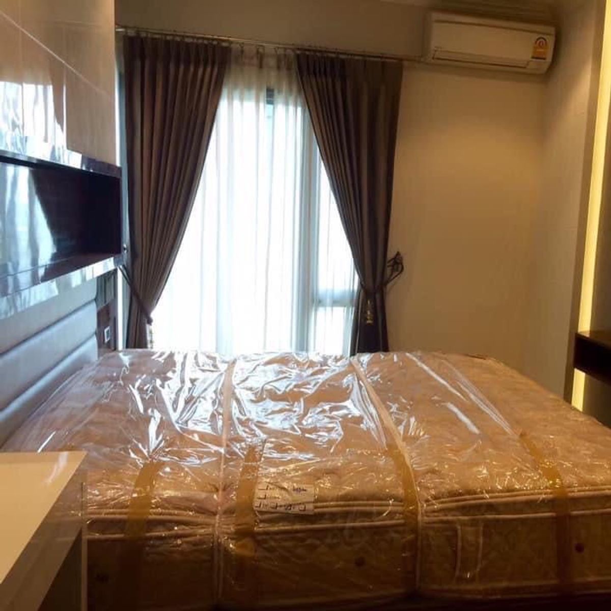 ให้เช่าคอนโดสุขุมวิท อโศก ทองหล่อ : ให้เช่า The Crest Sukhumvit 34 ชั้น 27