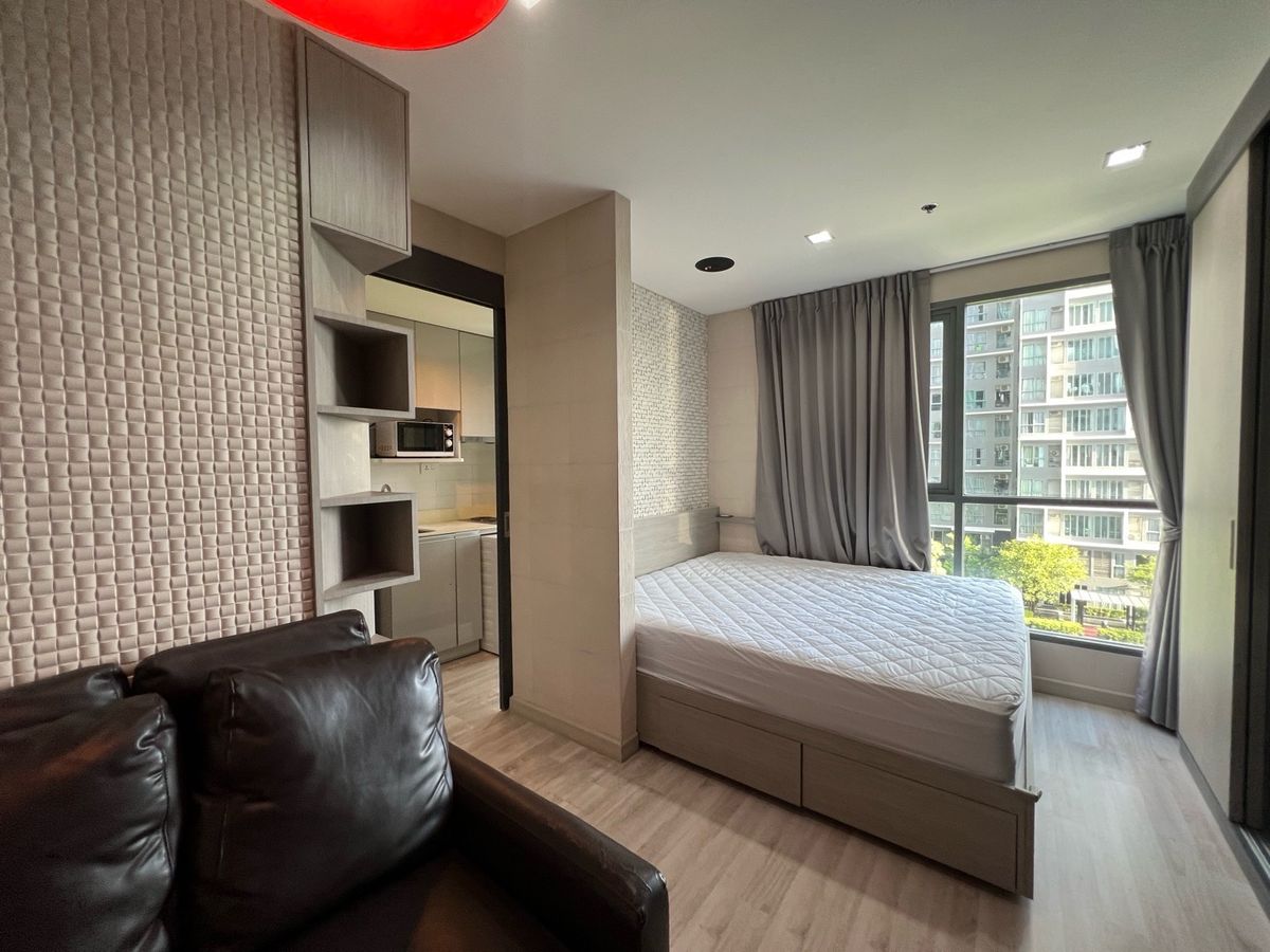 ให้เช่าคอนโดอ่อนนุช อุดมสุข : Ideo Mobi Sukhumvit 81 for RENT
1 ห้องนอน 1 ห้องน้ำ มีเครื่องซักผ้า
 ใต้ตึกมี  7-11 สะดวกครบครัน 
ราคา 13,000 บาท ด่วน !!!!  โทร 0614162636