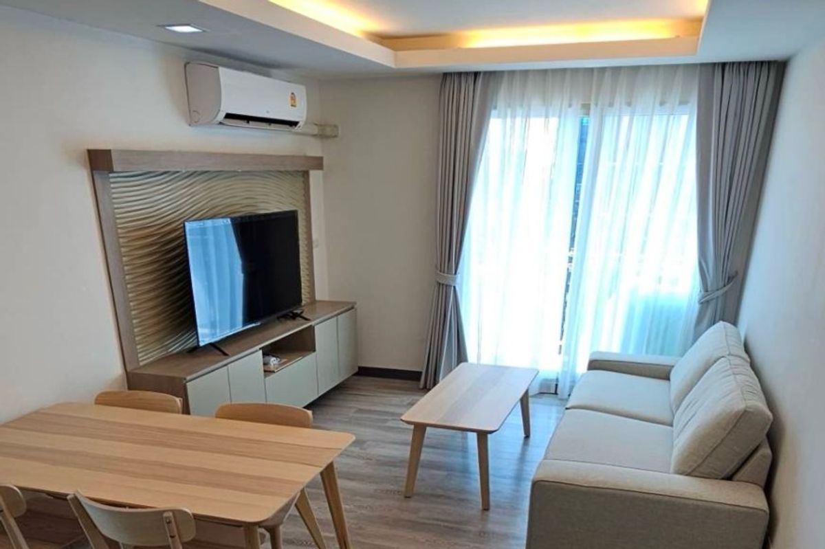 คอนโดพระราม 9 เพชรบุรีตัดใหม่ RCA : 🔥 สำหรับขาย - เช่า !! ชั้นสูง 24++, ตกแต่งสไตล์มินิมอล, ห้องหายาก, ทำเลดี!! 🔥 Code C20251000051..........Thru Thonglor, 2 ห้องนอน, 2 ห้องน้ำ, แต่งครบ, พร้อมเข้าอยู่, ราคาพิเศษ!!📣📣