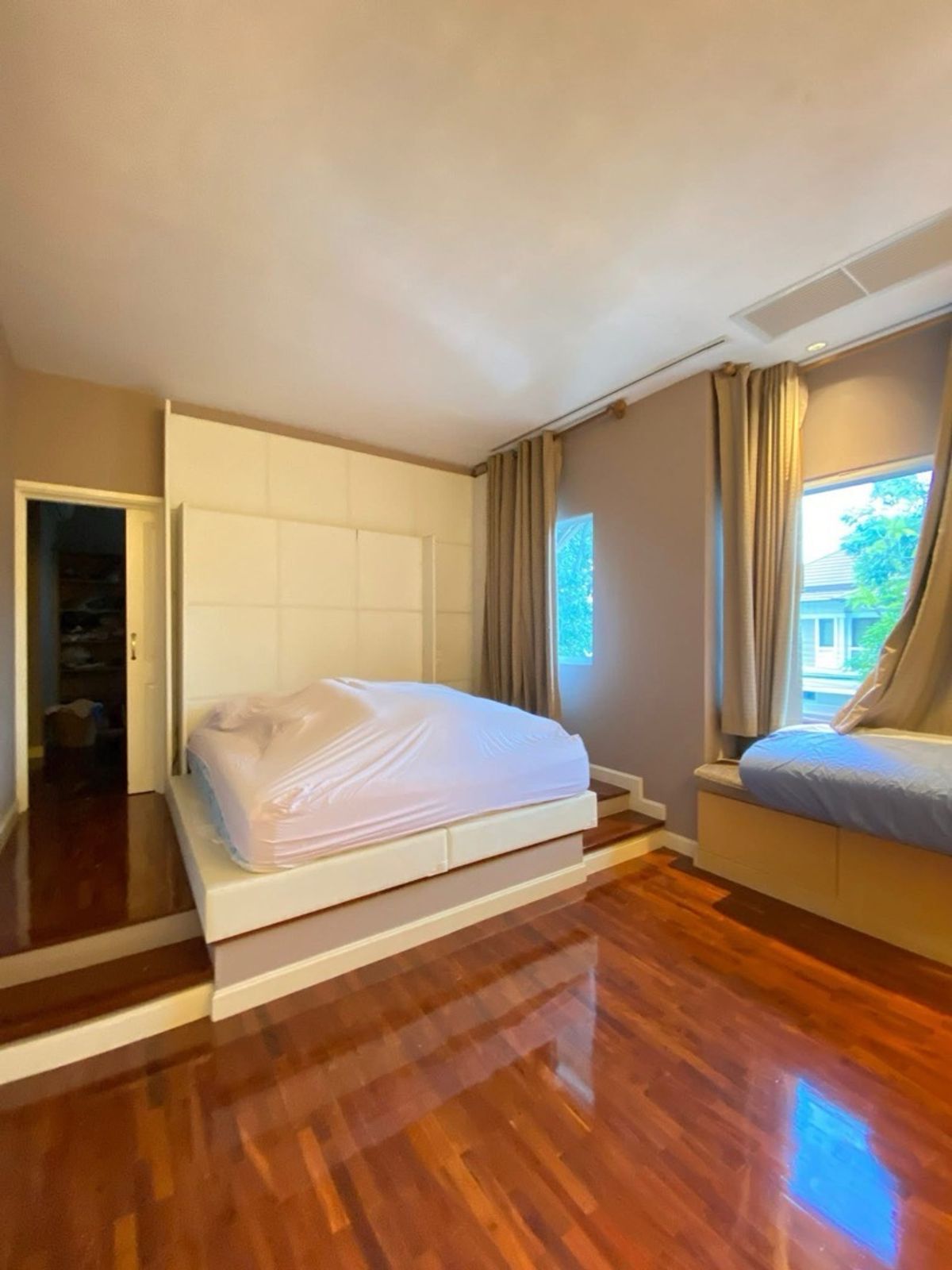 For SaleHouseChaengwatana, Muangthong : 📢👇 Single House Near Top Schools & Universities – Convenient Location with Easy Access to Expressways