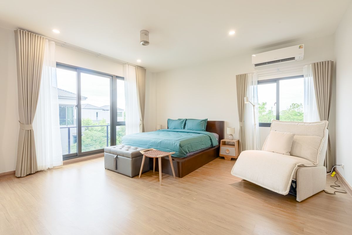 ให้เช่าบางนา แบริ่ง ลาซาล : ให้เช่าบ้านหรู บ้านกลางกลางเมือง The Edition บางนา (Rt-01)  