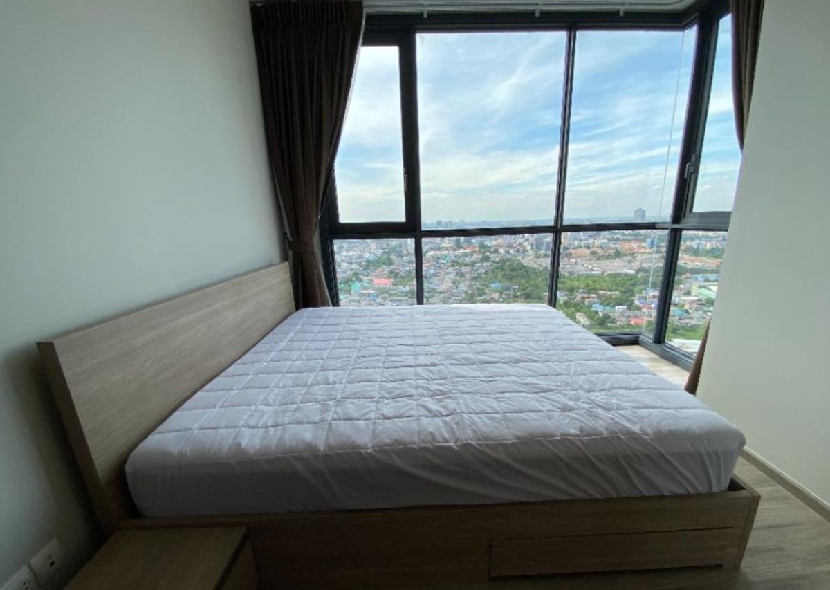 For RentCondoBang Sue, Wong Sawang, Tao Pun : For rent: The LINE Wong Sawang, 29th floor.
