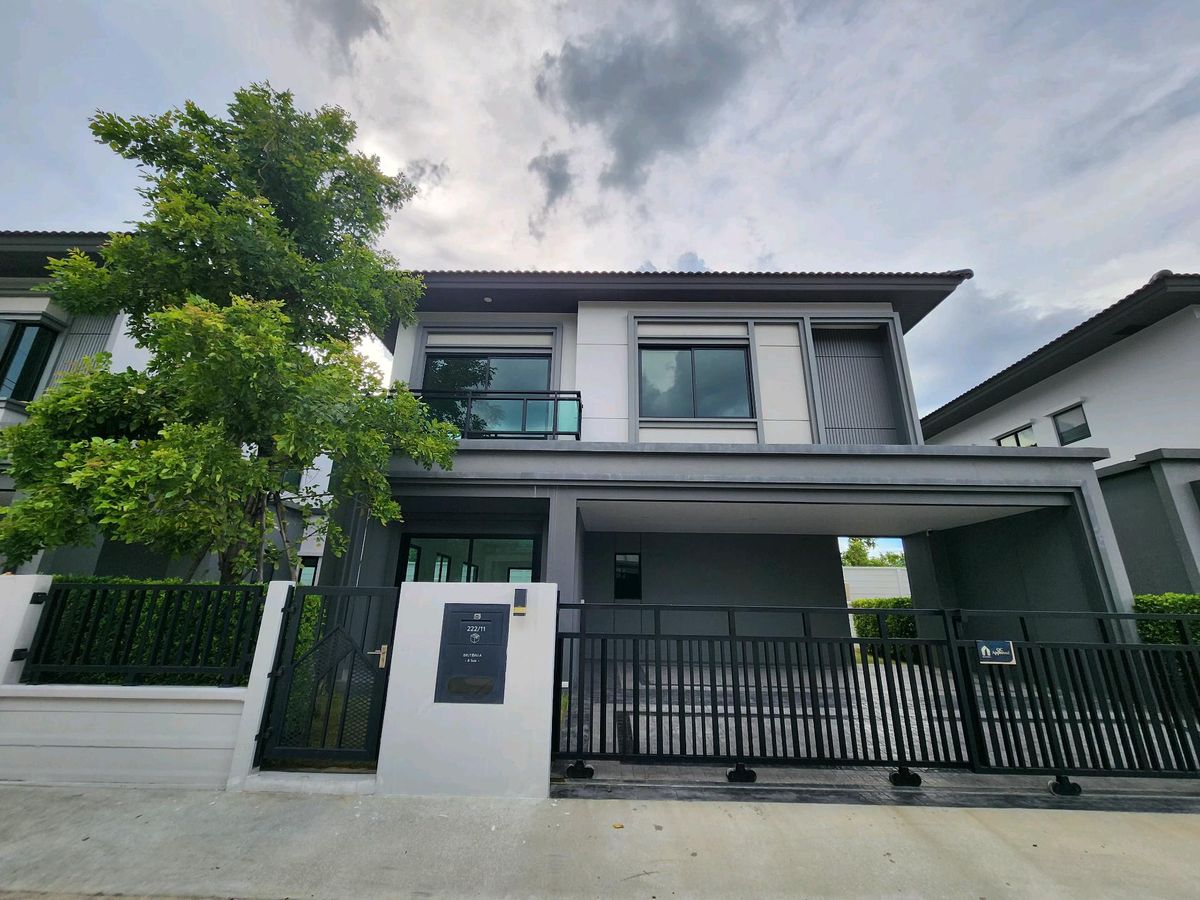 ขายบ้านนนทบุรี บางใหญ่ บางบัวทอง : บ้านใหญ่​ ติดถนน​ 3ที่จอดรถสบายๆ