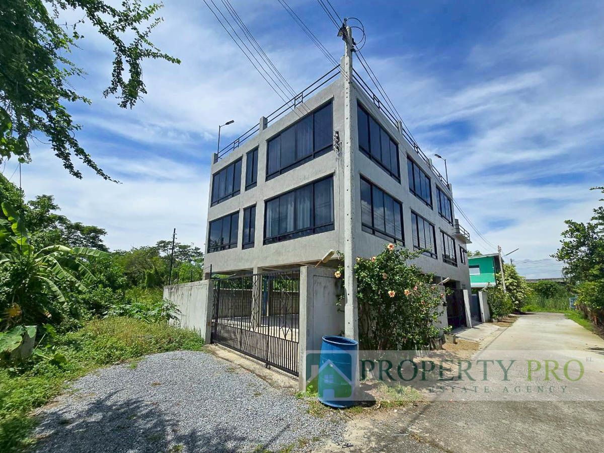 For SaleHousePathum Thani,Rangsit, Thammasat : House for Sale Rangsit Klong Luang, 5 bedroom 100 sqw 471 sqm Loft Style Near Thammasart University, Bangkok University, Future Park Rangsit : EL25S-011