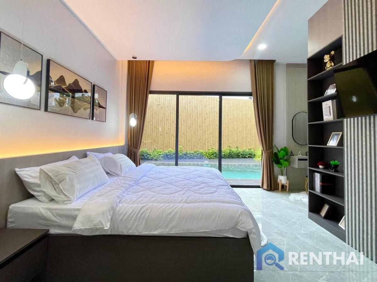 For SaleHousePattaya, Bangsaen, Chonburi : 3 Bedrooms Luxury Home in Pattaya Fully Furnished