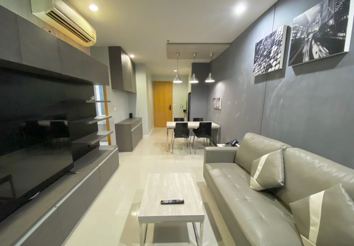 ให้เช่าคอนโดพระราม 9 เพชรบุรีตัดใหม่ RCA : เช่า เซอร์เคิล คอนโดมิเนียม ห้องใหญ่ สวย พร้อมอยู่ ใกล้ แอร์พอร์ตลิ้งค์ มักกะสัน สนใจแอตไลน์ครับ@841qqlnr