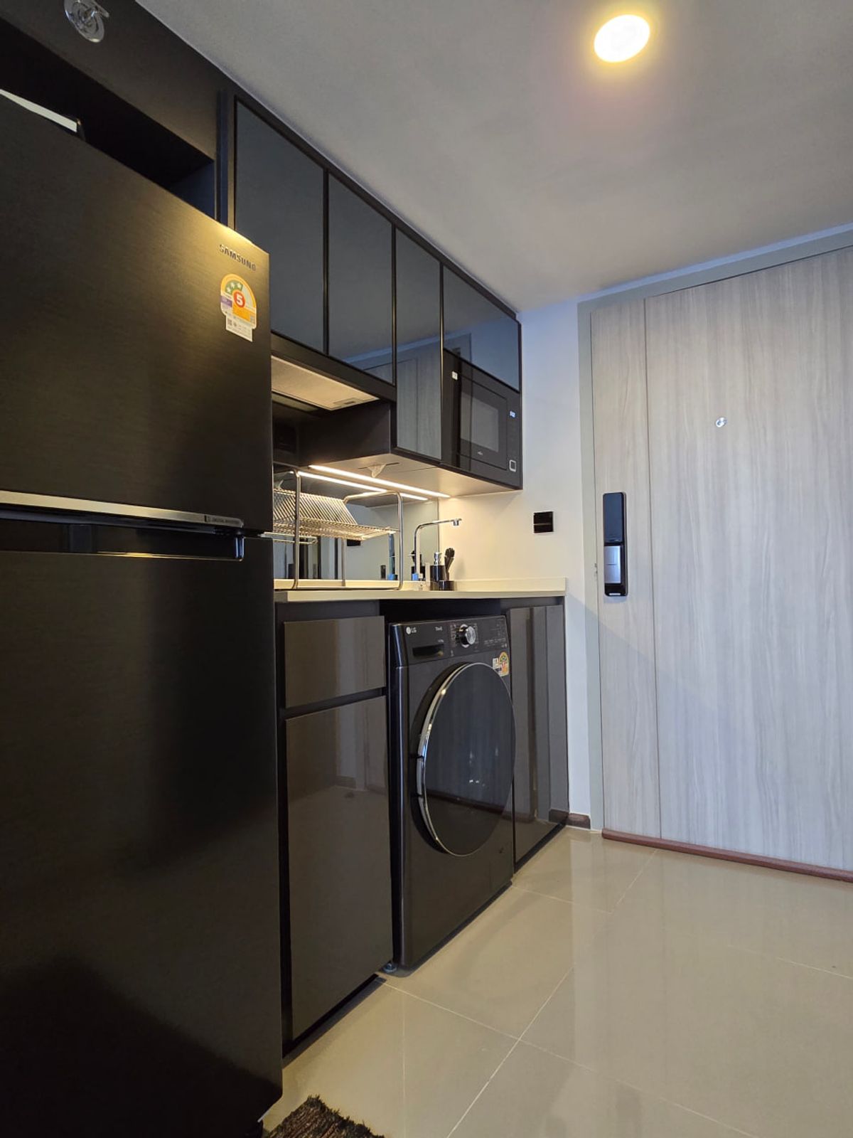 For SaleCondoSiam Paragon ,Chulalongkorn,Samyan : Park Origin Chula Samyan【𝐒𝐄𝐋𝐋 & 𝐑𝐄𝐍𝐓】🔥Cozy modern luxe with a warm feel that looks great from every angle🔥  Contact Line ID: @hacondo