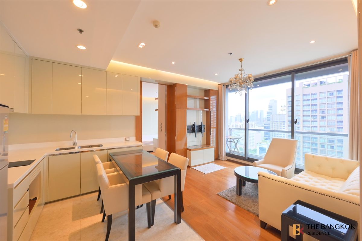 For RentCondoSukhumvit, Asoke, Thonglor : 🔥Urgent for rent, new room ready to move in🔥 Sukhumvit 28 price 40,000 baht/month, accepting both Thais and foreigners Contact: Tel 0658245243 or Line ID: sirawit_ko