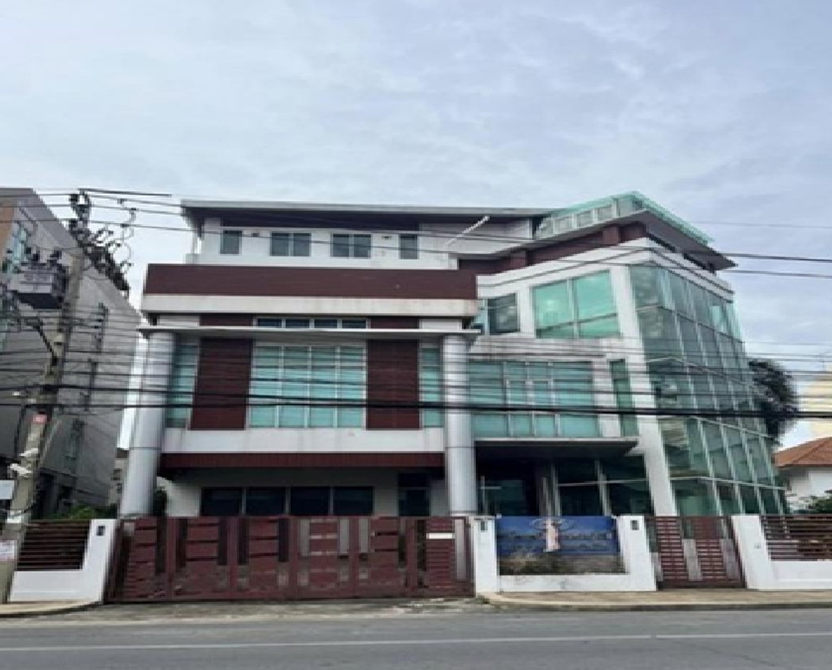 ให้เช่าสำนักงานพระราม 5 ราชพฤกษ์ บางกรวย : For Rent ให้เช่าอาคาร / Home Office ขนาดใหญ่ 4 ชั้น ในหมู่บ้าน บางใหญ่ซิตี้ ใกล้ตลาดบางใหญ่ ถนนกาญจนาภิเษก พื้นที่อาคาร 1000 ตารางเมตร / แอร์ 20 เครื่อง / มีเฟอร์นิเจอร์สำนักงาน / เหมาะเป็นสำนักงาน , Online , อื่น ๆ