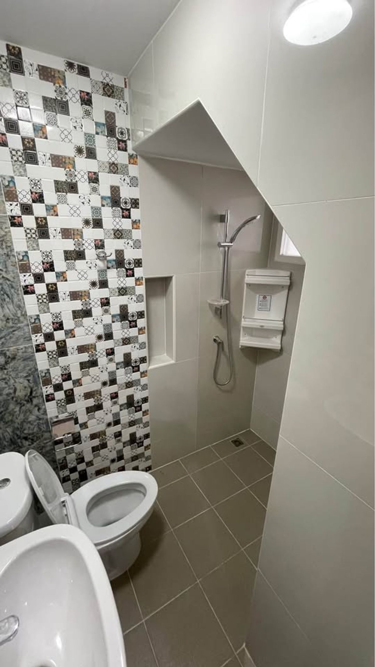 ให้เช่าทาวน์โฮมนวมินทร์ รามอินทรา : ให้เช่า บ้าน Golden Town รามอินทรา–วงแหวน (โกลเด้นทาวน์ รามอินทรา–วงแหวน) ขนาด 19 ตารางวา 3 ห้องนอน พร้อมอยู่ แขวงรามอินทรา เขตคันนายาว กรุงเทพมหานคร