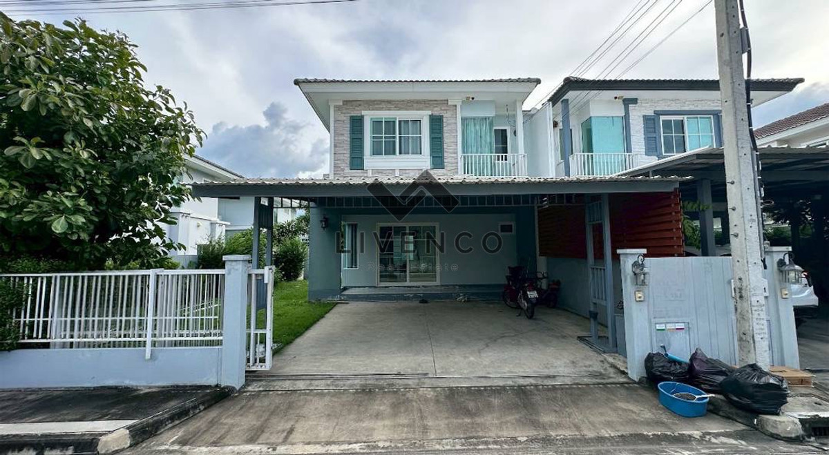 For SalePhutthamonthon, Salaya : Semi-detached house for sale, large area, special Villaggio Pinklao - Salaya.