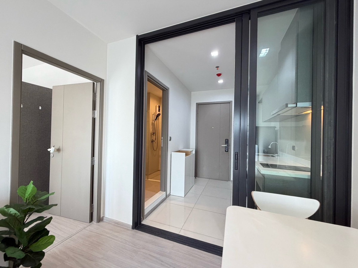 For RentCondoRama9, Petchburi, RCA : 🔥 Fire price Life Asoke Hype 2 bedrooms 1 bathroom room goes very quickly 🔥