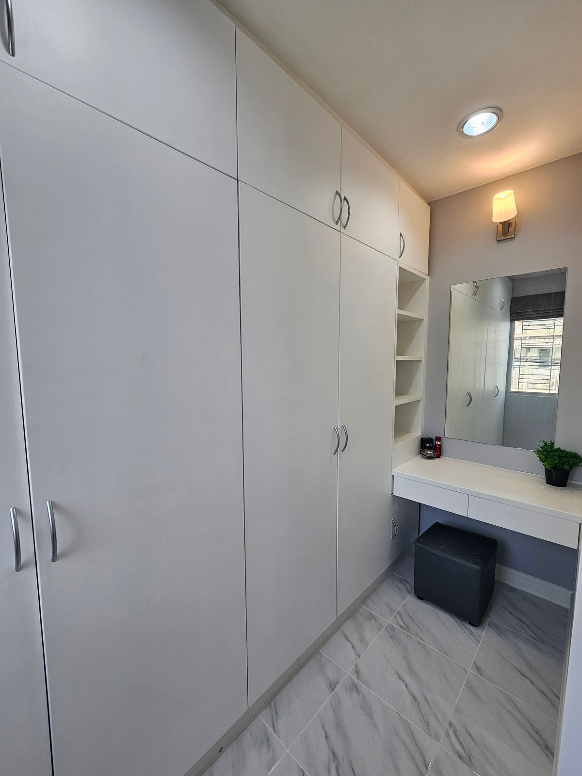 ขายทาวน์โฮมแจ้งวัฒนะ เมืองทอง : ขายพร้อมผู้เช่า ผู้เช่าพักเป็นครอบครัวชำระตรง ยิว เกือบ7%  ที่เดอะ คอนเน็ค แจ้งวัฒนะ1 