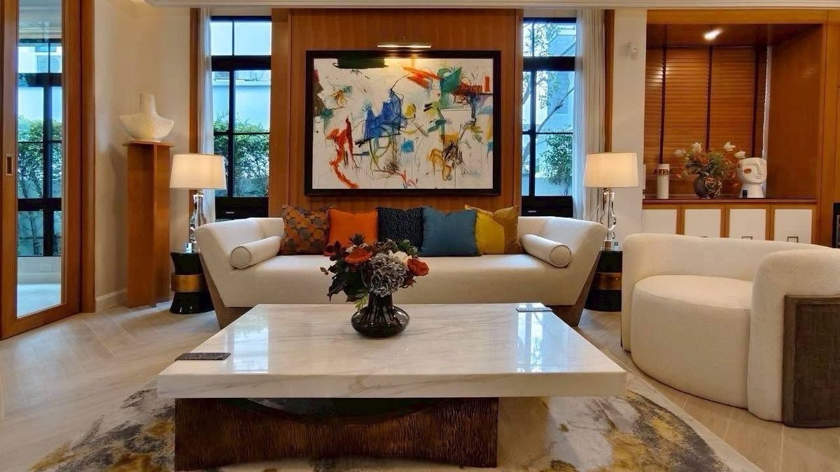 HousePattanakan, Srinakarin : Detached luxury House in Nantawan Rama 9 – Krungthep Kreetha for Sale and Rent