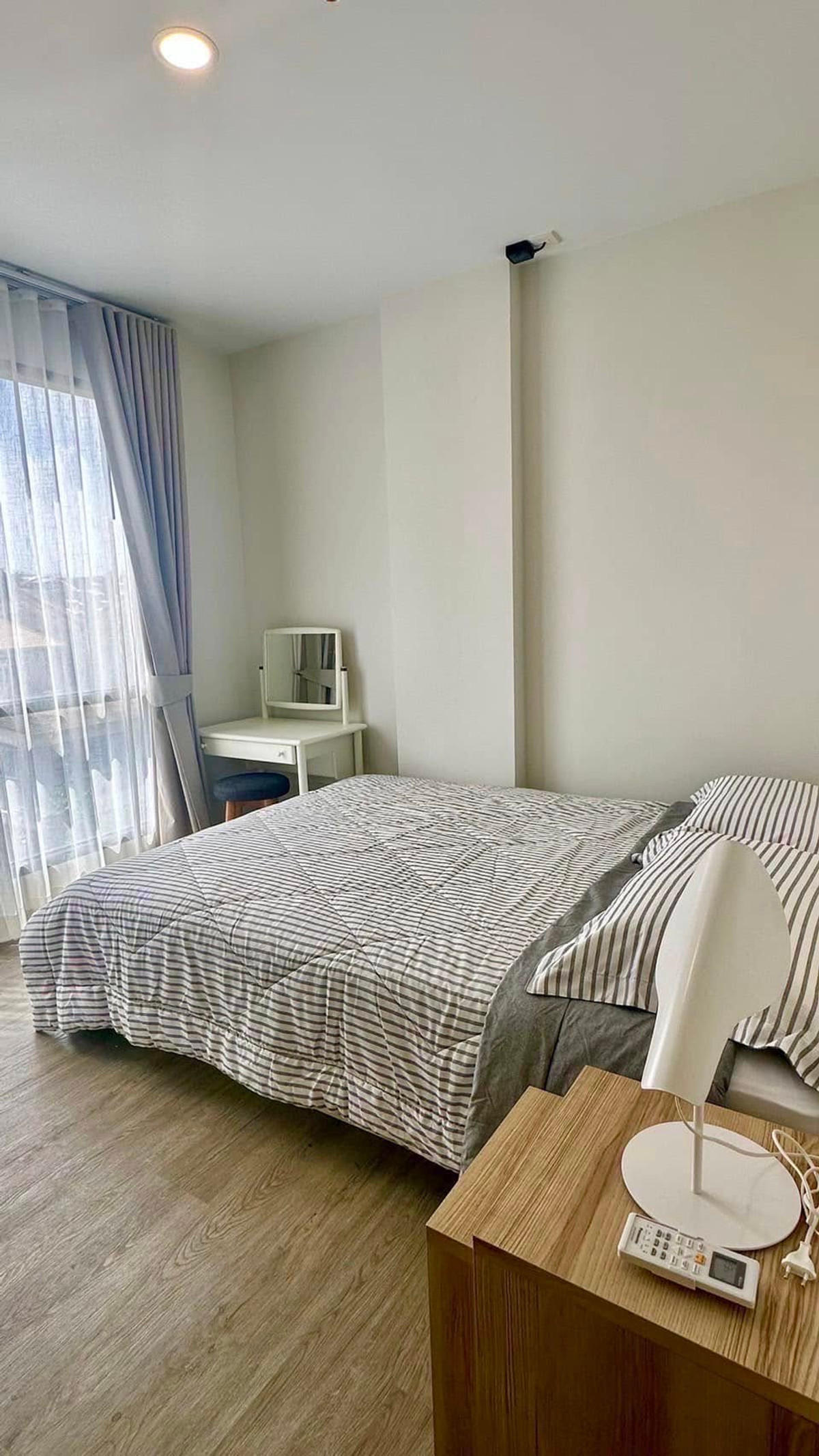 For RentCondoSathorn, Narathiwat : [For rent/for rent] The Shade Sathorn 1 The Shade Sathorn 1 *ONE BED PLUS*