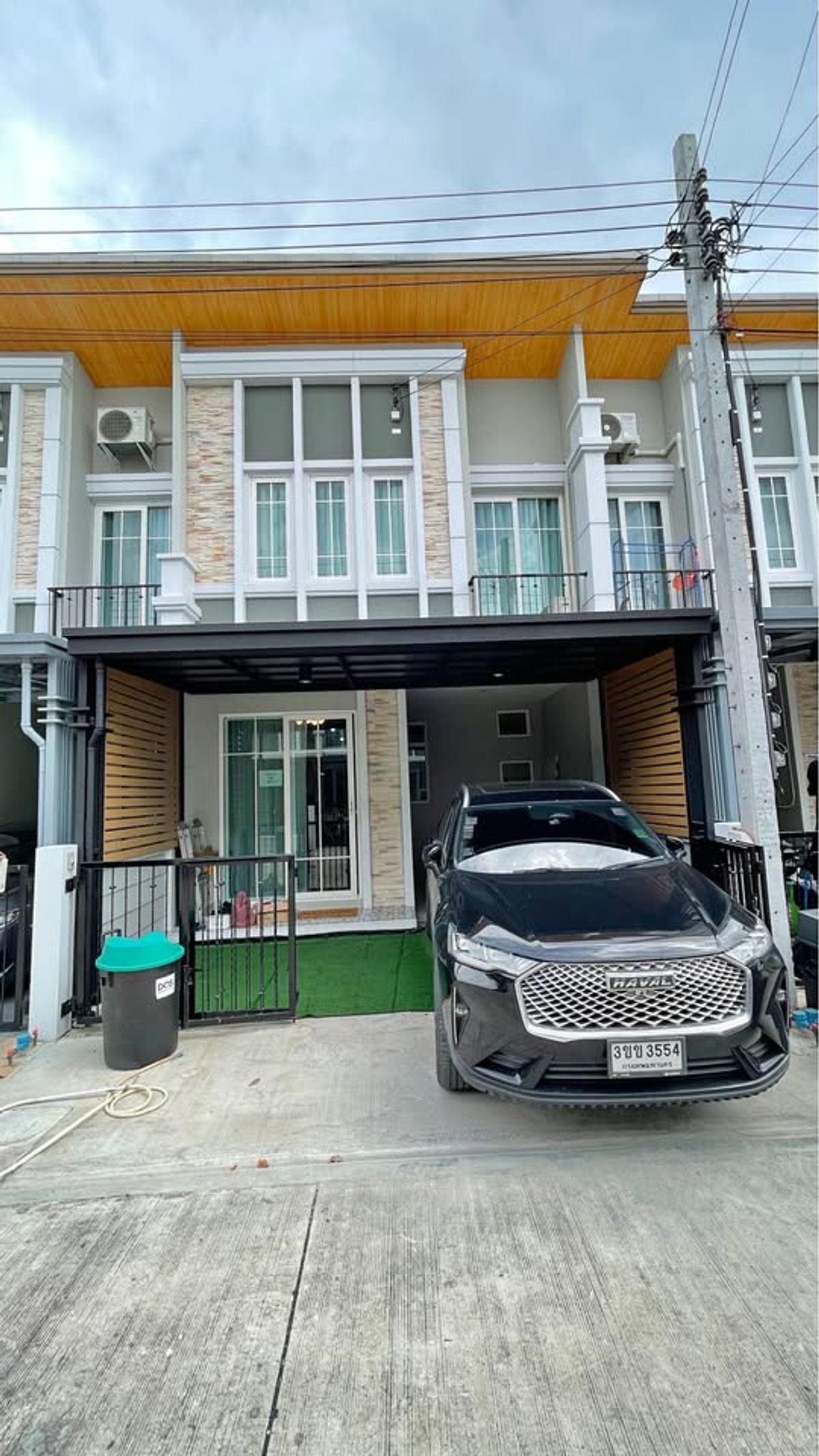 ให้เช่าทาวน์โฮมนวมินทร์ รามอินทรา : ให้เช่า บ้าน Golden Town รามอินทรา–วงแหวน (โกลเด้นทาวน์ รามอินทรา–วงแหวน) ขนาด 19 ตารางวา 3 ห้องนอน พร้อมอยู่ แขวงรามอินทรา เขตคันนายาว กรุงเทพมหานคร