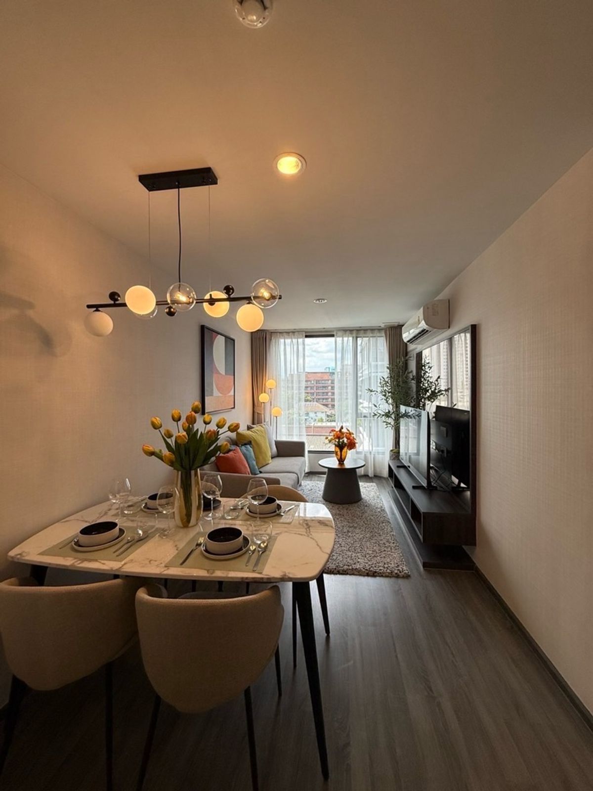 For RentCondoSukhumvit, Asoke, Thonglor : For rent Ideo Mobi Sukhumvit 40