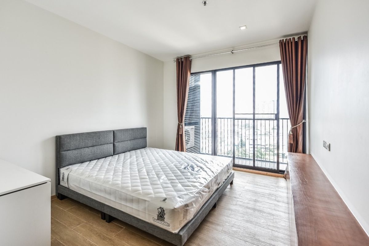 ให้เช่าคอนโดอารีย์ อนุสาวรีย์ : For Rent📍Noble Reflex🛀1bed 1bath 56 Sqm. 💰ค่าเช่า 28,000 /เดือน💰 BY KOY 082-5536236