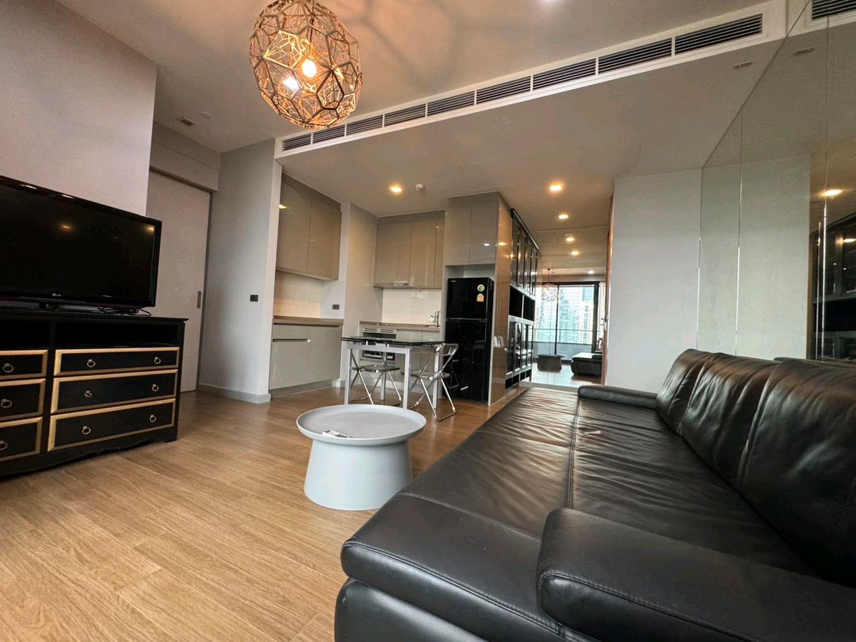 ให้เช่าคอนโดสีลม ศาลาแดง บางรัก : 🏠For Rent : M Silom-Sathorn Fully Furniture ready to move in 🥰 