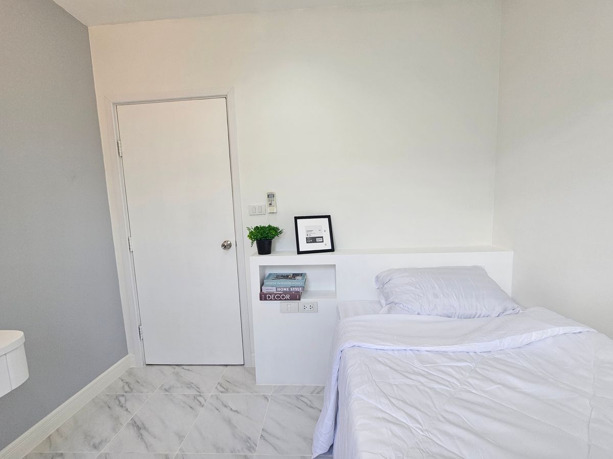 ขายทาวน์โฮมแจ้งวัฒนะ เมืองทอง : ขายพร้อมผู้เช่า ผู้เช่าพักเป็นครอบครัวชำระตรง ยิว เกือบ7%  ที่เดอะ คอนเน็ค แจ้งวัฒนะ1 