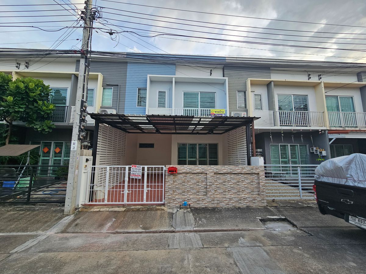 ขายทาวน์โฮมแจ้งวัฒนะ เมืองทอง : ขายพร้อมผู้เช่า ผู้เช่าพักเป็นครอบครัวชำระตรง ยิว เกือบ7%  ที่เดอะ คอนเน็ค แจ้งวัฒนะ1 