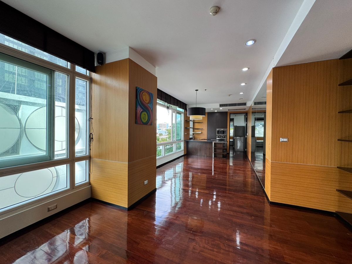 For RentCondoSukhumvit, Asoke, Thonglor : Ready to move 2 bed 2 bath condo for rent The Height