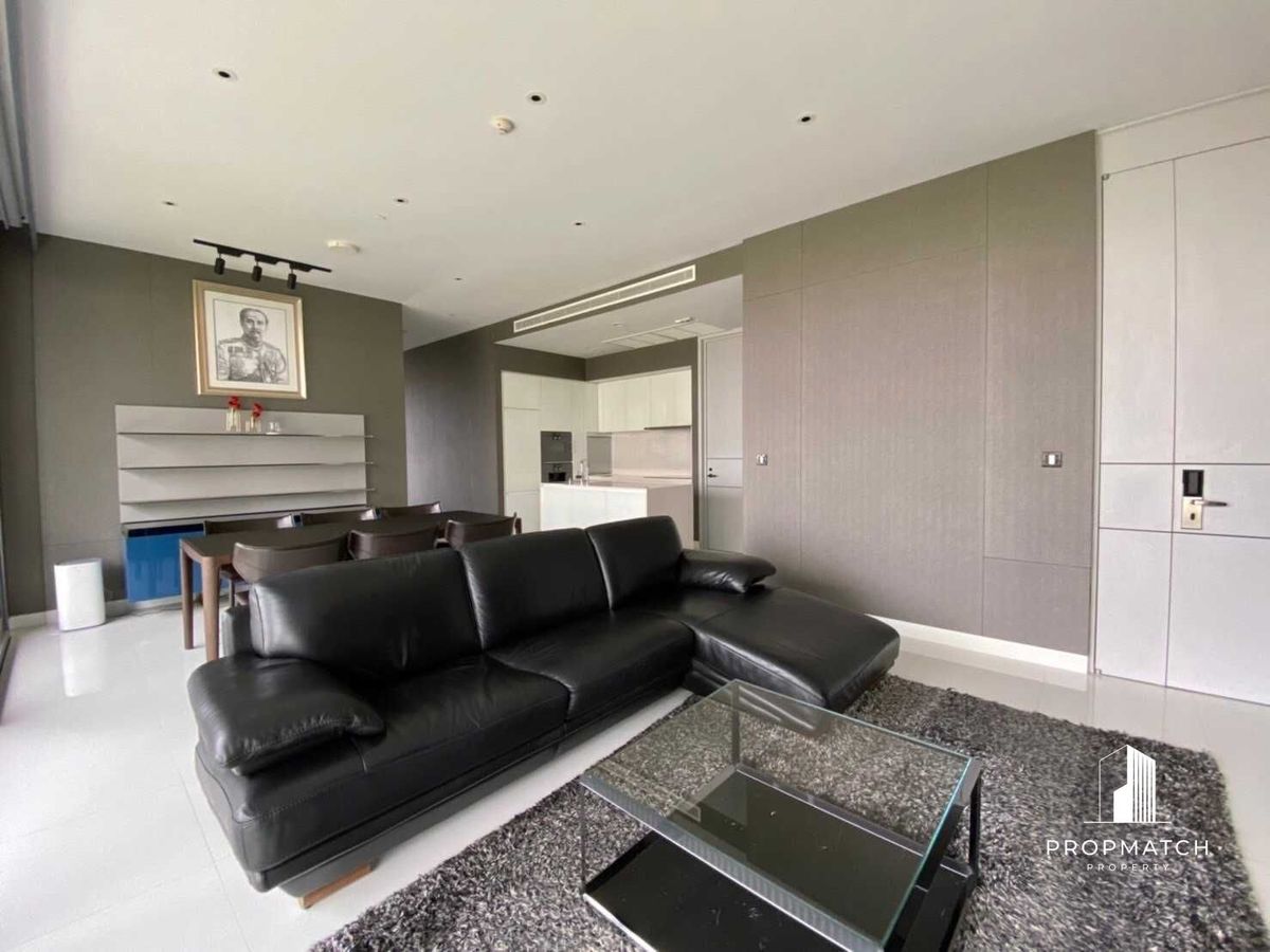 ขายคอนโดสุขุมวิท อโศก ทองหล่อ : ✨Flash Deal ✨Vittorio Sukhumvit 39 ( 1Bed 1Bath 141.7SQM.) พร้อมอยู่ ! เพียง  49,990,000บาท Tel.0981315848 @propmatch