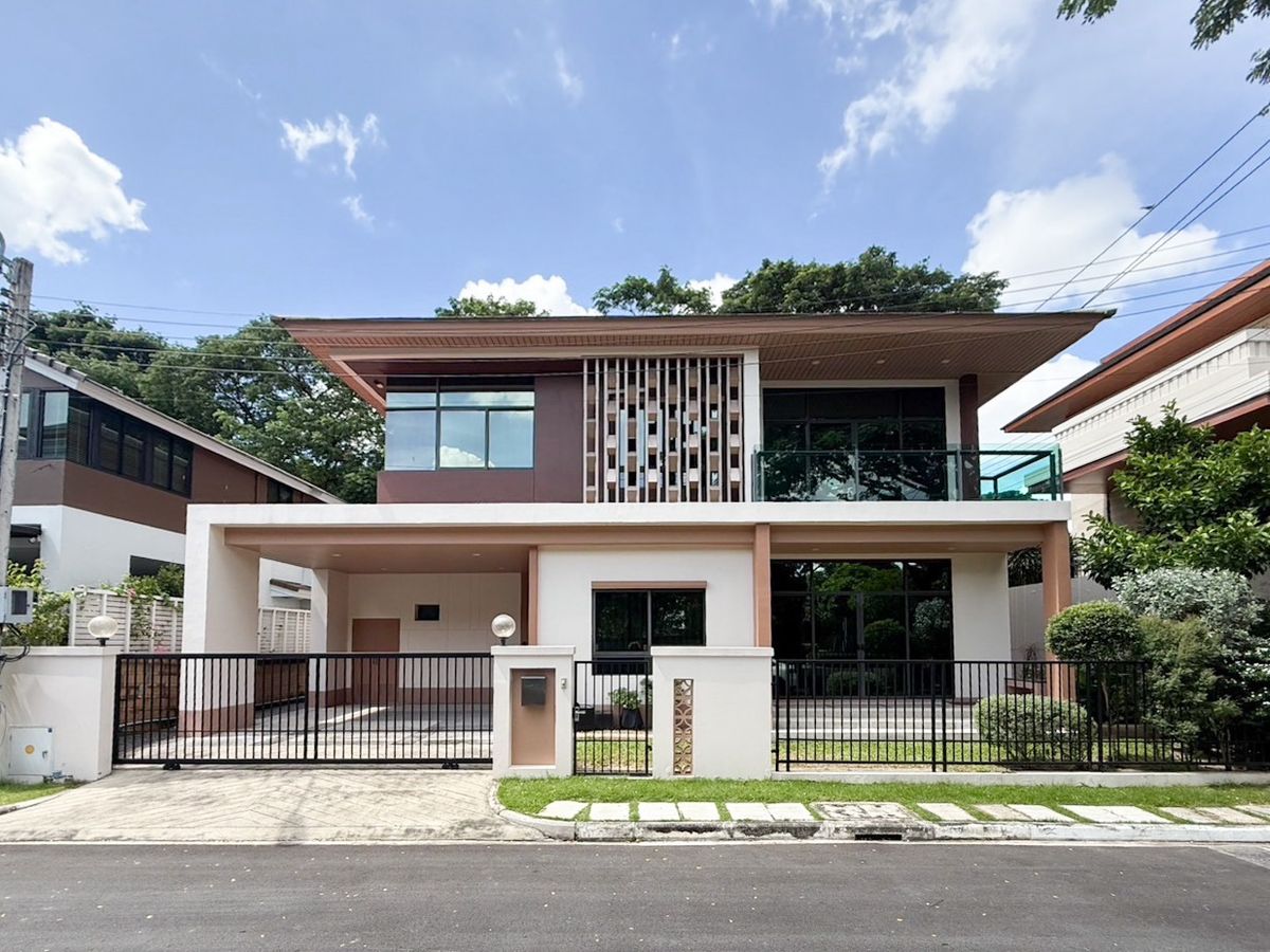 บ้านพัฒนาการ ศรีนครินทร์ : มาใหม่ แปลงหน้าสวน 📍เศรษฐสิริ พัฒนาการ – Setthasiri Pattanakarn 
บิ้วอินครบพร้อมอยู่ราคาเพียง 19.9 ล.