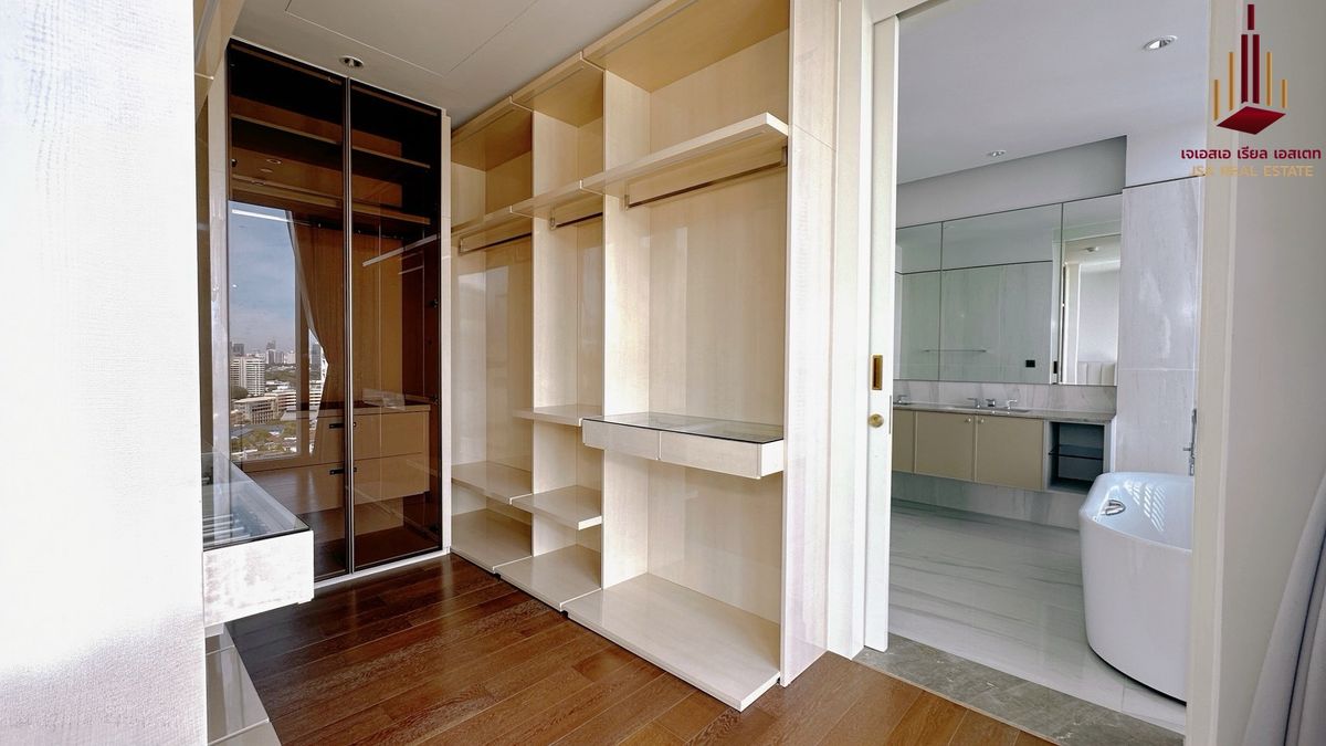 ให้เช่าคอนโดสุขุมวิท อโศก ทองหล่อ : ✨Kraam Sukhumvit 26 for Rent 3bed 180,000/m ✨