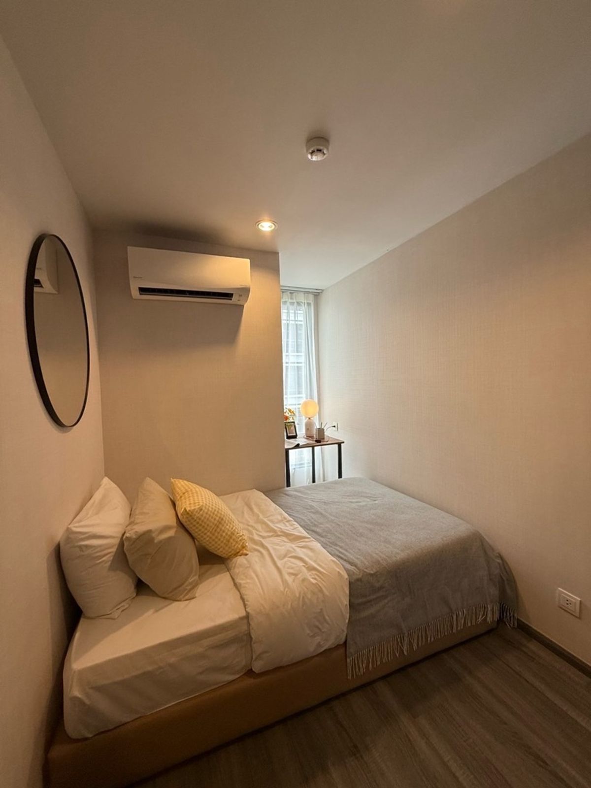 For RentCondoSukhumvit, Asoke, Thonglor : For rent Ideo Mobi Sukhumvit 40