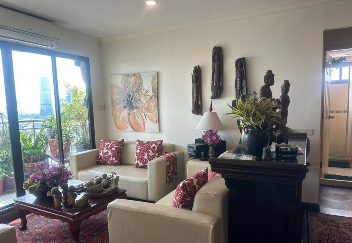 For RentCondoRama3 (Riverside),Satupadit : For sale Lumpini Place Narathiwat - Chao Phraya, big room, beautiful, ready to move in, river view, near Central Plaza Rama 3. If interested, contact Line @841qqlnr