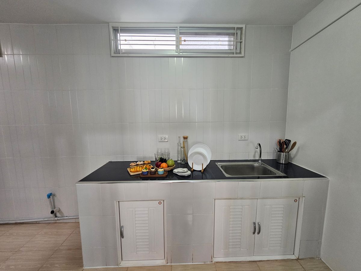 ขายทาวน์โฮมแจ้งวัฒนะ เมืองทอง : ขายพร้อมผู้เช่า ผู้เช่าพักเป็นครอบครัวชำระตรง ยิว เกือบ7%  ที่เดอะ คอนเน็ค แจ้งวัฒนะ1 