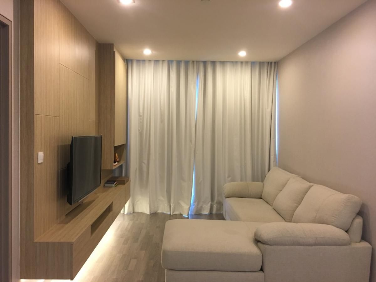 For RentCondoSiam Paragon ,Chulalongkorn,Samyan : The Room Rama 4【𝐑𝐄𝐍𝐓】🔥Clean room design: airy, light, yet elegant with a minimalist, sophisticated feel🔥  Contact Line ID: @hacondo