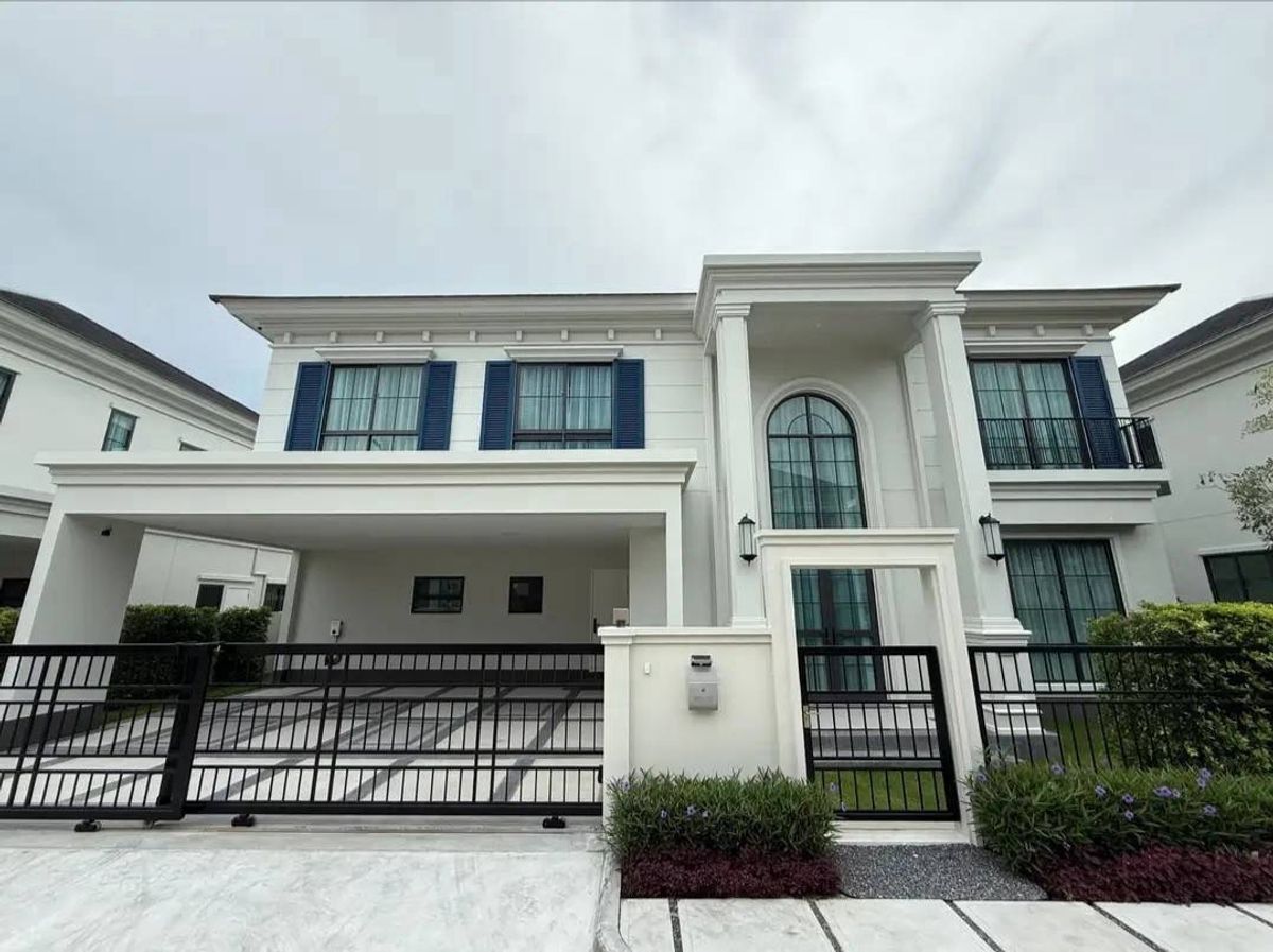 For RentHouseBangna, Bearing, Lasalle : Urgent rent, single house, Setthasiri Bangna project, KM.10, 4 bedrooms, 5 bathrooms, 3 parking spaces, complete amenities. Ready to move in, price only 280,000 baht.