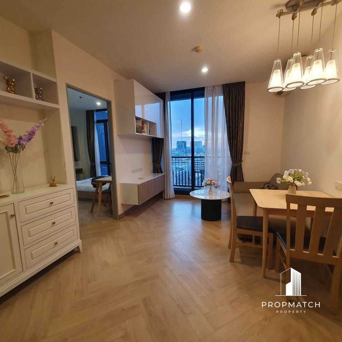 ขายคอนโดราชเทวี พญาไท : ✨Flash Deal ✨The Capital Ratchaprarop - Vibhavadi ( 1Bed 1Bath 38.79SQM.) พร้อมอยู่ ! เพียง  3,600,000 บาท Tel.0981315848 @propmatch