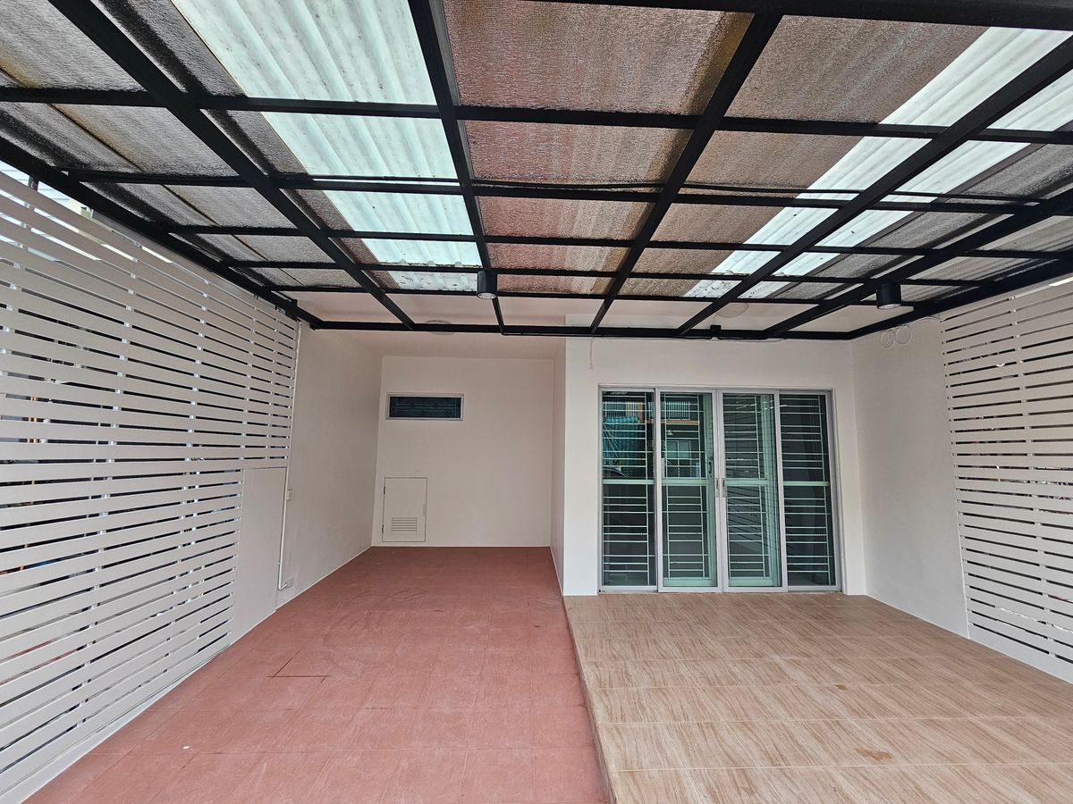 ขายทาวน์โฮมแจ้งวัฒนะ เมืองทอง : ขายพร้อมผู้เช่า ผู้เช่าพักเป็นครอบครัวชำระตรง ยิว เกือบ7%  ที่เดอะ คอนเน็ค แจ้งวัฒนะ1 