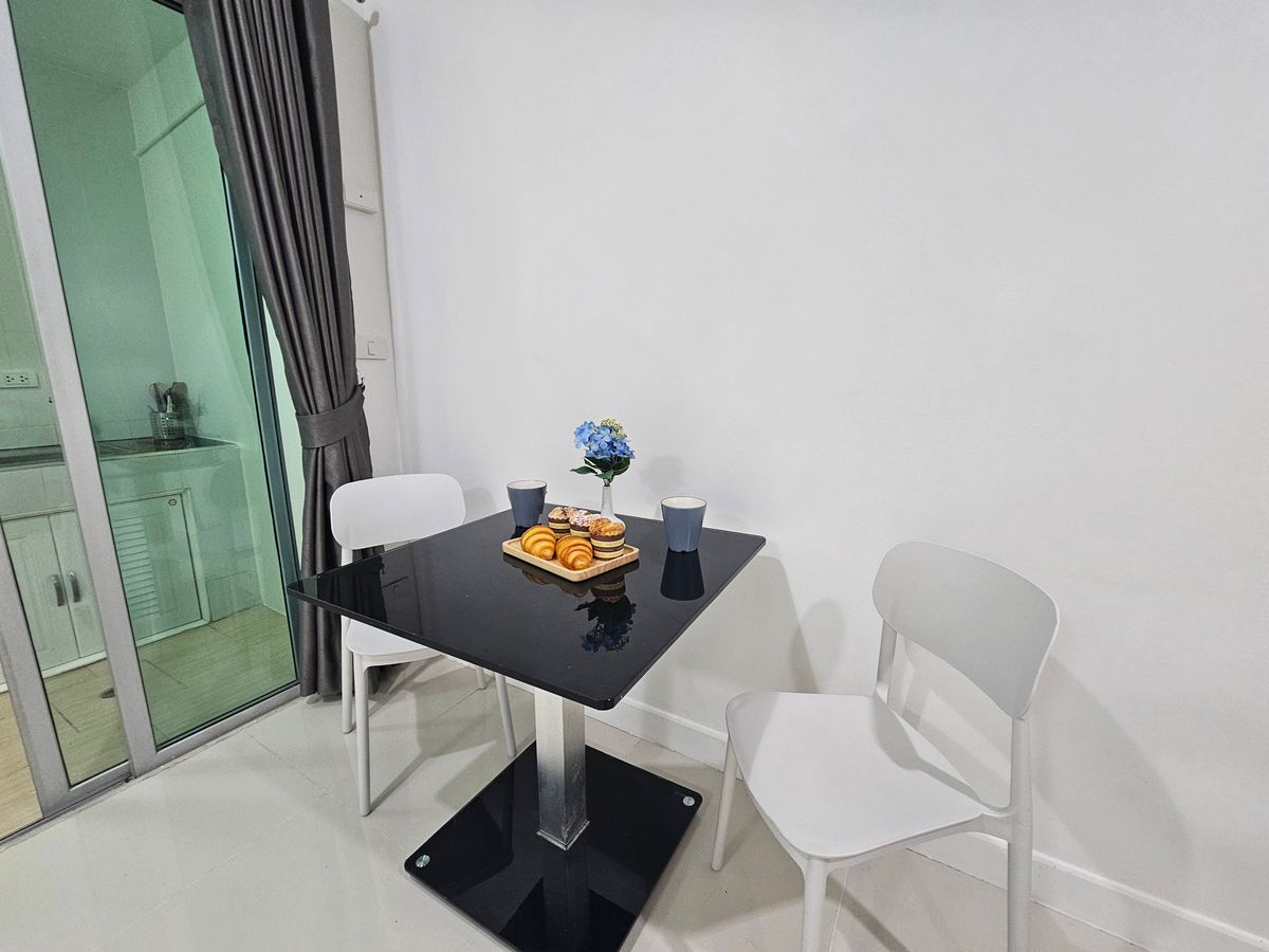 ขายทาวน์โฮมแจ้งวัฒนะ เมืองทอง : ขายพร้อมผู้เช่า ผู้เช่าพักเป็นครอบครัวชำระตรง ยิว เกือบ7%  ที่เดอะ คอนเน็ค แจ้งวัฒนะ1 