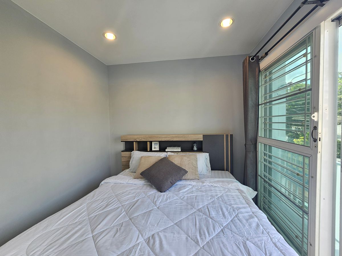 ขายทาวน์โฮมแจ้งวัฒนะ เมืองทอง : ขายพร้อมผู้เช่า ผู้เช่าพักเป็นครอบครัวชำระตรง ยิว เกือบ7%  ที่เดอะ คอนเน็ค แจ้งวัฒนะ1 