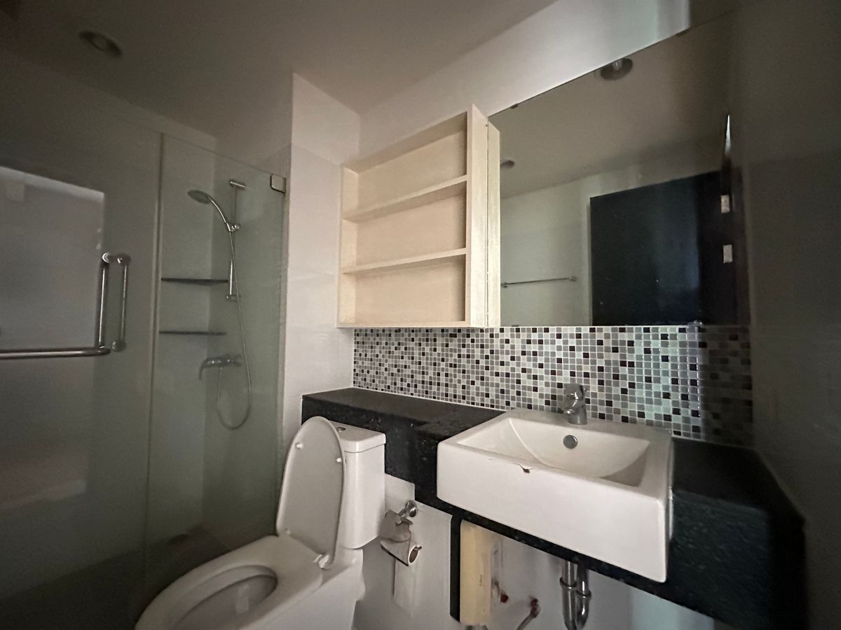 For SaleCondoOnnut, Udomsuk : Below Appraisal Value! 2-Bed Diamond Sukhumvit Condo with 5% Yield, Prime On Nut Location