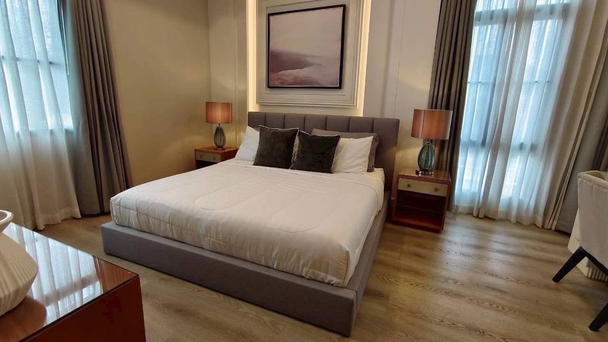 HousePattanakan, Srinakarin : Detached luxury House in Nantawan Rama 9 – Krungthep Kreetha for Sale and Rent