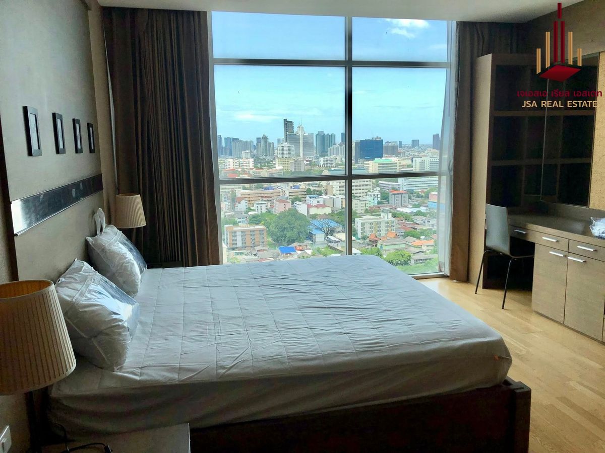 For RentCondoSathorn, Narathiwat : ✨ For Rent: Urbana Sathorn Condo ✨ 💰 Only 50,000 THB/month