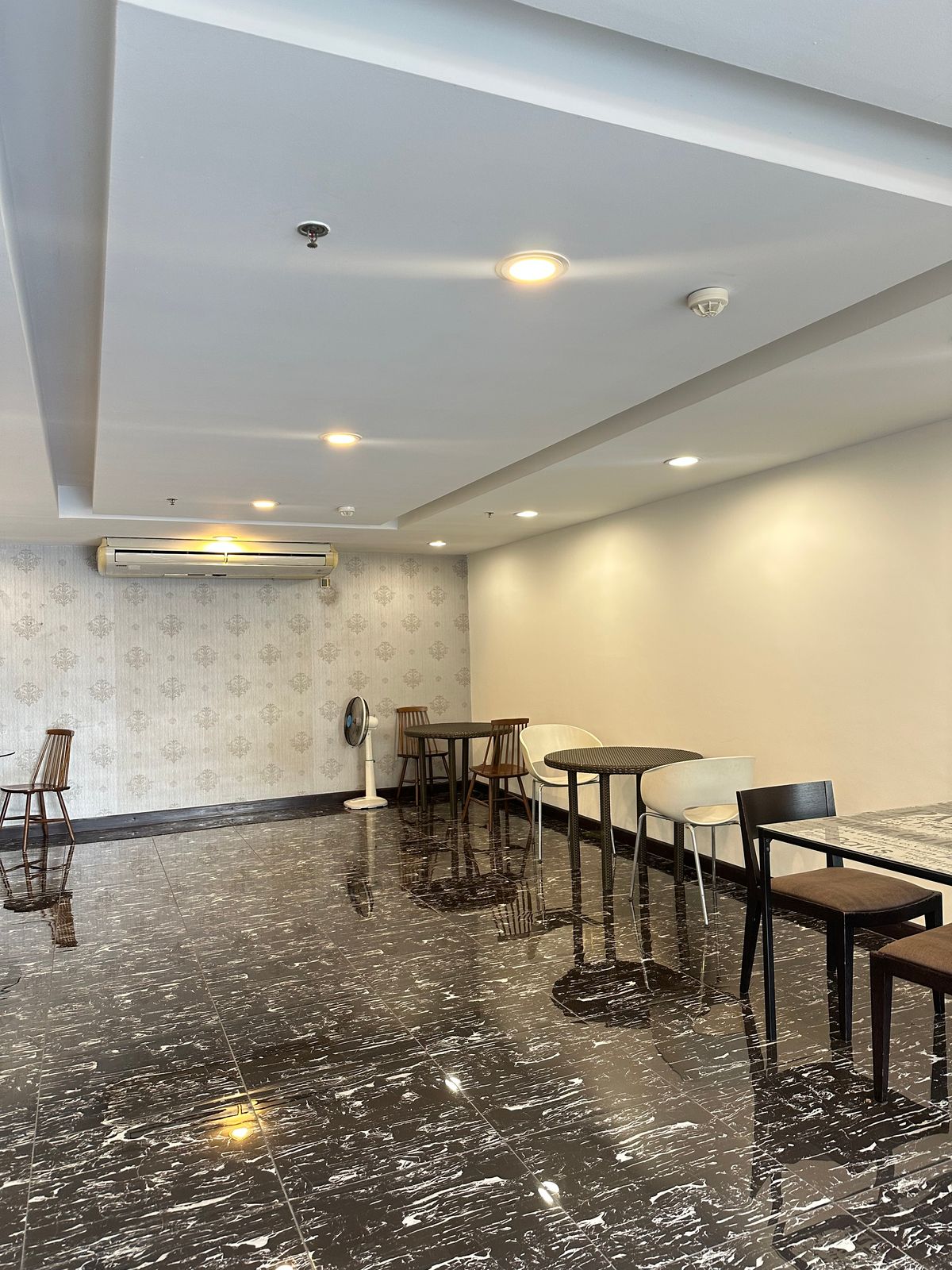 For SaleCondoOnnut, Udomsuk : Below Appraisal Value! 2-Bed Diamond Sukhumvit Condo with 5% Yield, Prime On Nut Location