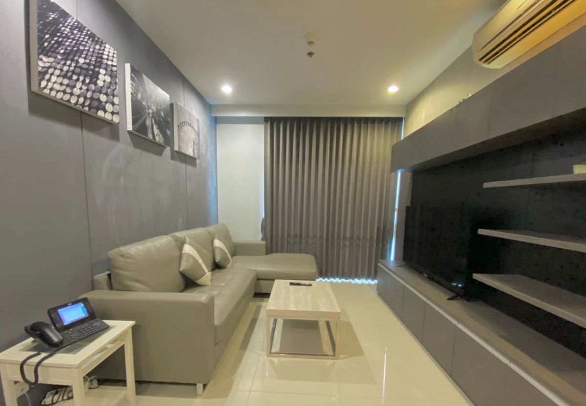 ให้เช่าคอนโดพระราม 9 เพชรบุรีตัดใหม่ RCA : เช่า เซอร์เคิล คอนโดมิเนียม ห้องใหญ่ สวย พร้อมอยู่ ใกล้ แอร์พอร์ตลิ้งค์ มักกะสัน สนใจแอตไลน์ครับ@841qqlnr