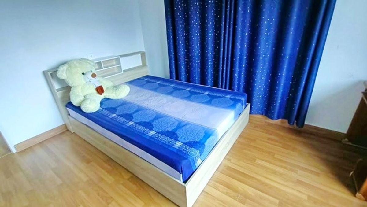 J-Park Sriracha 3.9km. Mansion Luxury 2-story Pinthong 2 Industrial Estate detached house for rent n Loading...